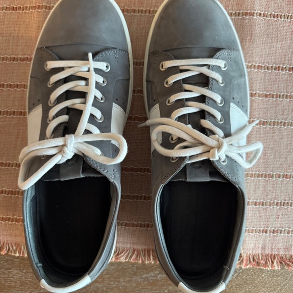 ECCO Soft Classic Gray Leather Sneakers Shoes Mens Size 10M - Picture 3 of 10